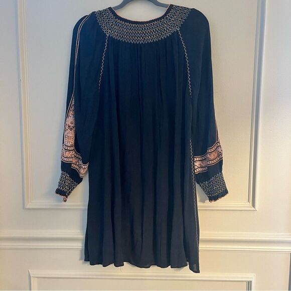 Free People Wind Willow Long Sleeve Peasant Style VNeck Mini Dress Navy Pink XS - Picture 12 of 14